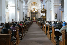 Aussendung der Sternsinger im Hohen Dom zu Fulda (Foto: Karl-Franz Thiede)